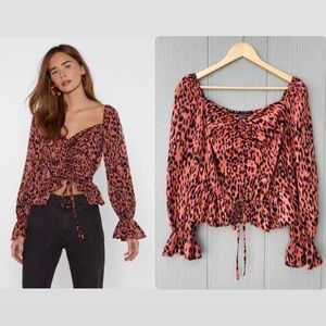 NWOT Nasty Gal Women’s Top Sz 4 Leopard Ruched Puff Sleeve Coral Black